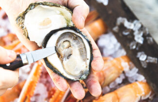champagne & oysters | 28 JUNe